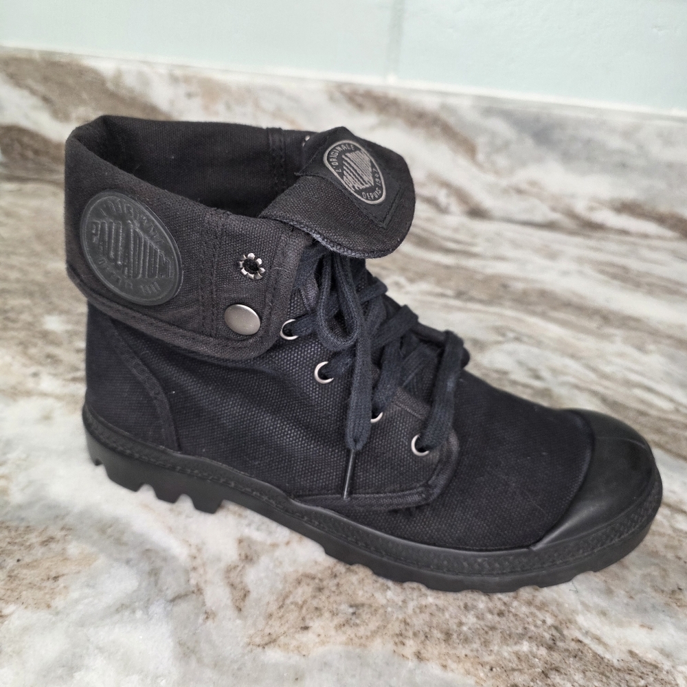 Womens Palladium Baggy Black High Top Sneakers Shoes 92353-060-M Size 8
